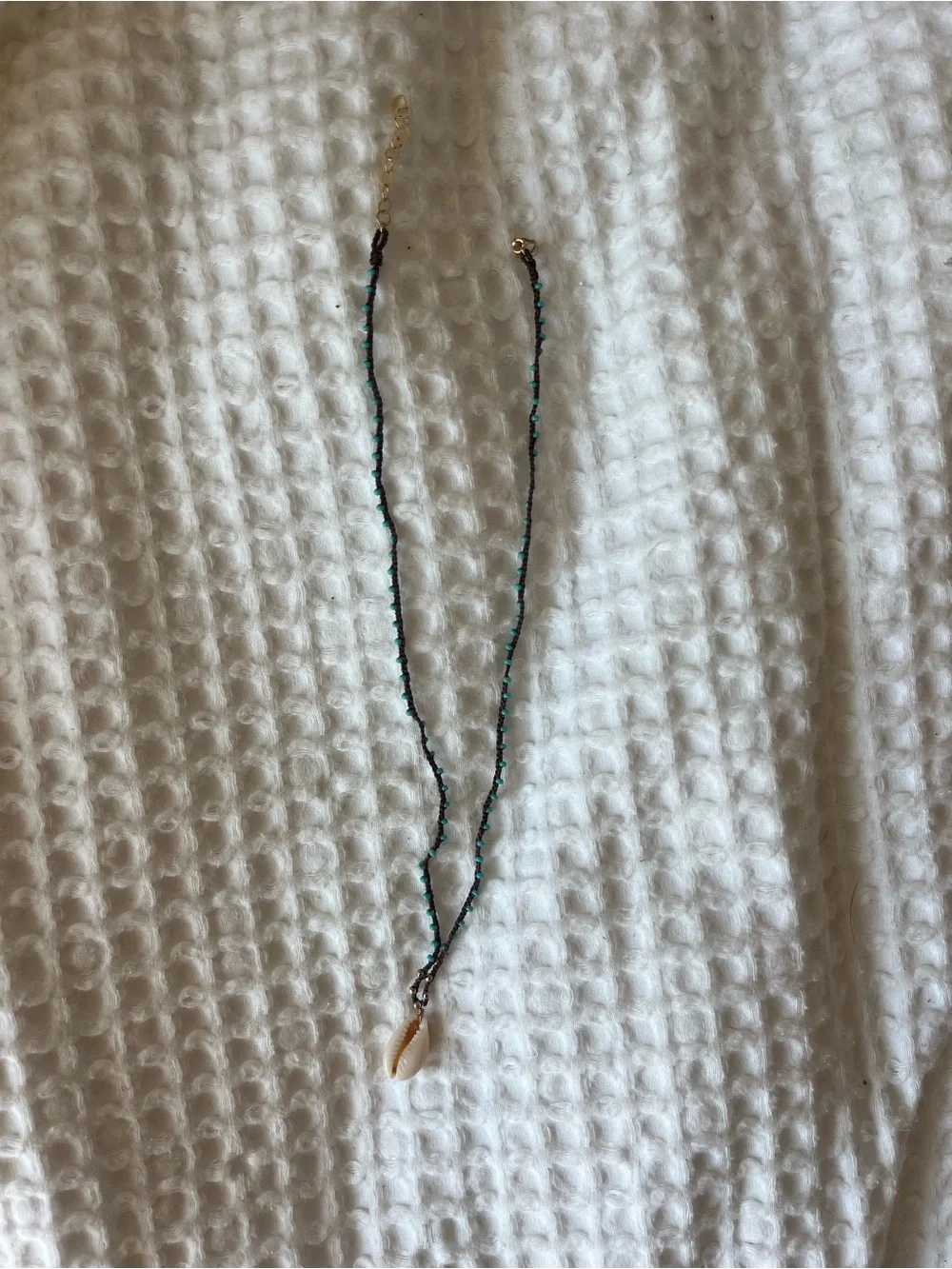 Turquoise Beaded Shell Pendant Necklace - Women Jewelry